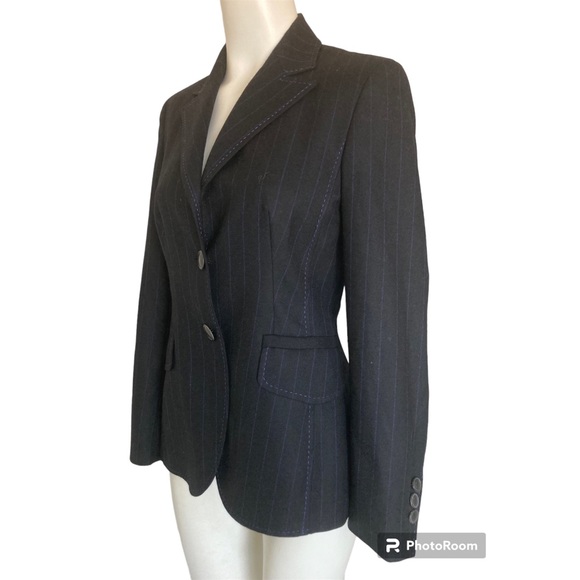 Escada Black Pinstripe 2 button Wool Blazer Jacket Sz 34 4 Excellent! - Picture 4 of 10